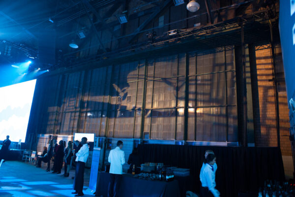 ARTOFWINEw-2513 ARTOFWINEw-2513