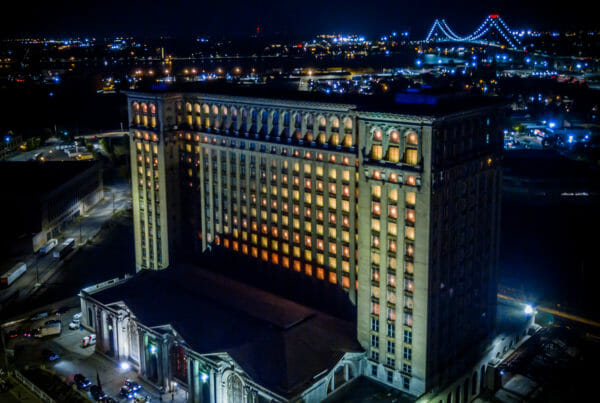 Illuminating an Icon