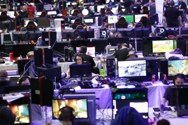 Good Shots.00_01_04_27.Still006 Good Shots.00_01_04_27.Still006