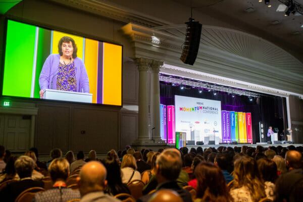 General Session Screens and Stage General Session Screens and Stage